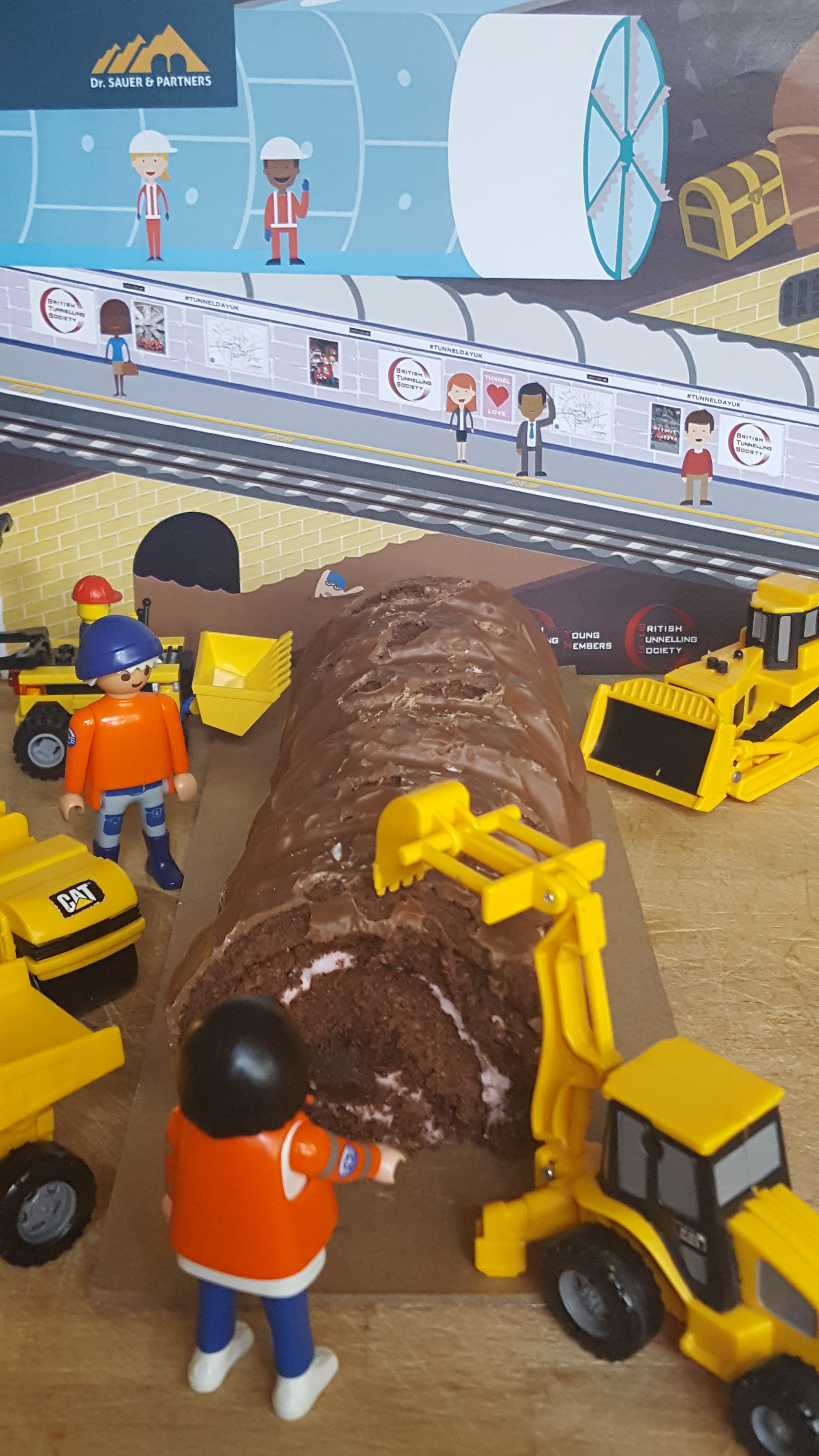 tunnel-cake.jpg