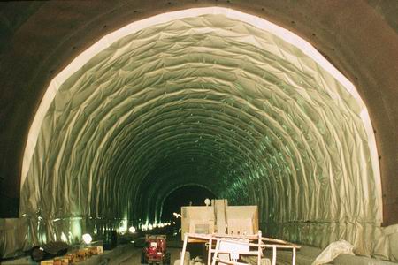 Berry Street Tunnel waterproofing.