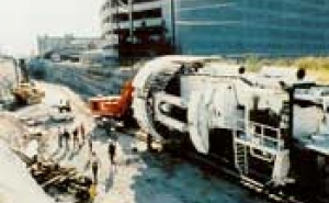 Fig. 1: Setting of the TBM before the Southbound Tunnel excavation, October 1992